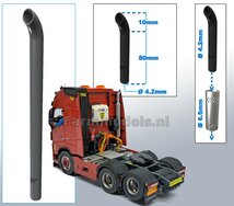 Uitlaat pijp met bocht RESIN Ø 4,2 mm x 90 mm, geschikt voor beschermkap serie met Ø 6,6 mm   1:32  