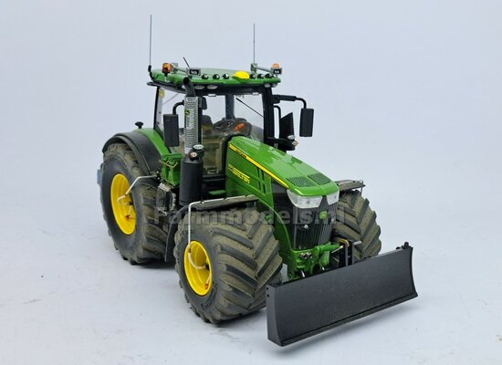 3x 2 stuks assorti stickers John Deere tbv Beschermkap voor Uitlaat chrome Pré-Cut Decals, Farmmodels.nl, 1:32