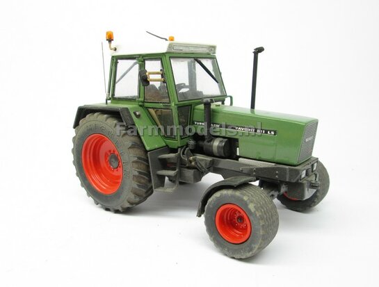 2x FAVORIT 600 LS TURBOMATIC type stickers Pré-Cut Decals 1:32 Farmmodels.nl 