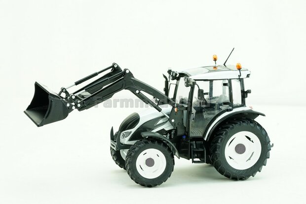 Valtra A104 HiTech + FL Frontlader WHITE 1:32 ROS 301542    