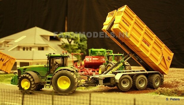 Jan Veenhuis Silagebak t.b.v. 3 asser haakarm Carrier BOUWKIT 1:32 (HTD)