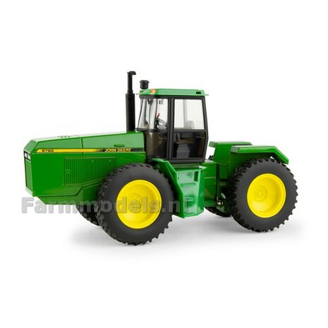 John Deere 8760 4WD kniktrekker ERTL 45920