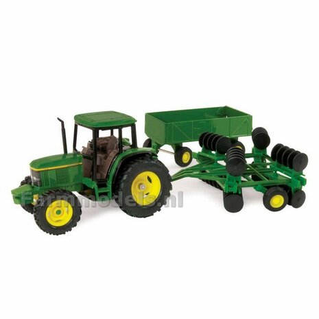 John Deere 6410 met trailer en schijveneg 1:32 ERTL 15489