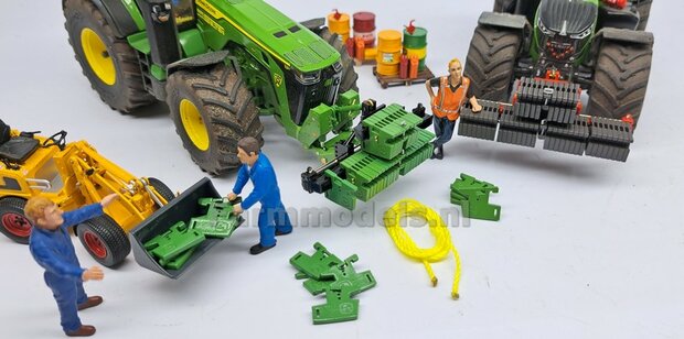 Gewichten drager chassis &quot;SMALL&quot; (FENDT) DONKER GRIJS GESPOTEN RESIN Vervanger fronthef, incl. diverse trekhaak pinnen in Alu. kleur  FM-Weight Series 1:32