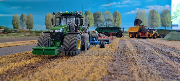 Gewichten drager BOK  &quot;WIDE&quot; + lights version FENDT ROOD gespoten RESIN/ METAAL incl. diverse trekhaak pinnen in Aluminium kleur  FM-Weight Series:   1:32