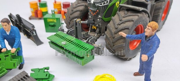 Gewichten drager BOK  &quot;WIDE&quot; + lights version FENDT 942 CHASSIS GRIJS gespoten RESIN/ METAAL incl. diverse trekhaak pinnen in Aluminium kleur  FM-Weight Series:   1:32