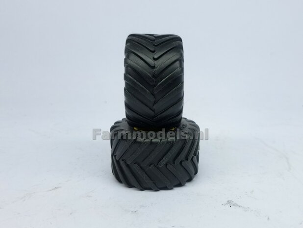 JD 7310R: 2x Michelin Mega X Bib Banden &Oslash; 53.5 x 32.3 mm + ALUMINIUM velgen JOHN DEERE GEEL gespoten   1:32    Farmmodels Custom Line Series