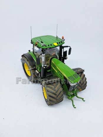 JD 7310R: 2x Michelin Mega X Bib Banden &Oslash; 53.5 x 32.3 mm + ALUMINIUM velgen JOHN DEERE GEEL gespoten   1:32    Farmmodels Custom Line Series