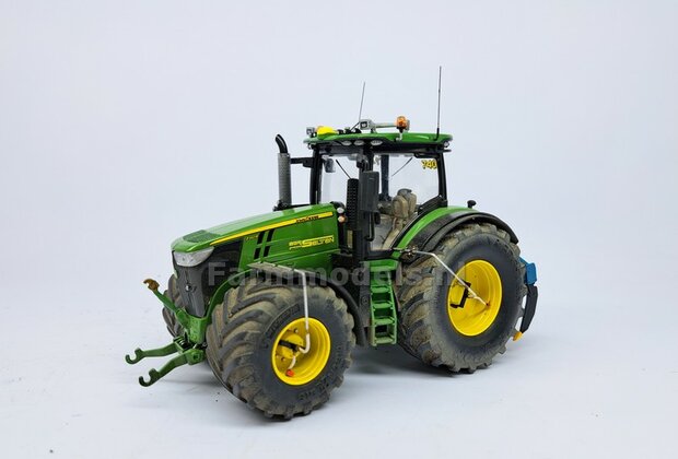 JD 7310R: 2x Michelin Mega X Bib Banden &Oslash; 53.5 x 32.3 mm + ALUMINIUM velgen JOHN DEERE GEEL gespoten   1:32    Farmmodels Custom Line Series