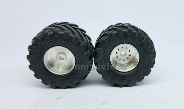 JD 7310R: 2x Michelin Mega X Bib Banden &Oslash; 53.5 x 32.3 mm + ALUMINIUM velgen BLANK geleverd  1:32    Farmmodels Custom Line Series