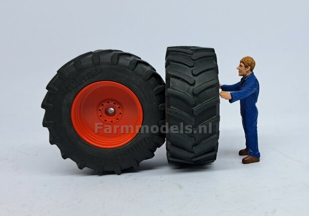 Fendt 828 GEN. 1: 2x Trelleborg Brede Banden &Oslash; 66.3 x 28.5 mm + ALUMINIUM velgen FENDT ROOD gespoten  1:32    Farmmodels Custom Line Series