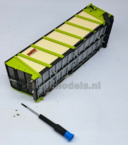 OMBOUW KIT: Carrier Kopschot t.b.v. KAWECO Radium 250P van UH voor het ombouwen naar een haakarm versie t.b.v haakarm Carrier  1:32 