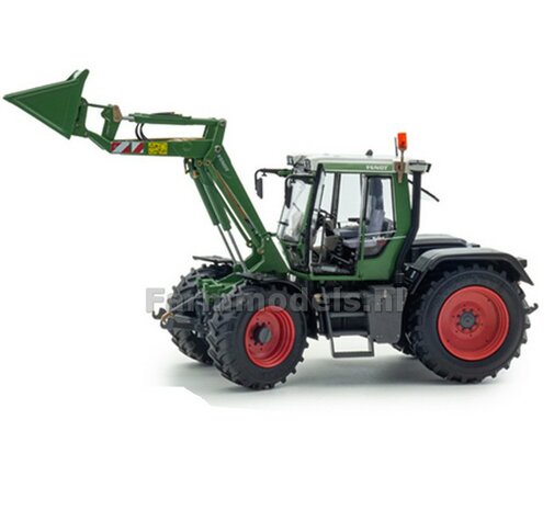 Fendt Xylon 524 met VOORLADER  1:32 Weise Toys 4-1082  