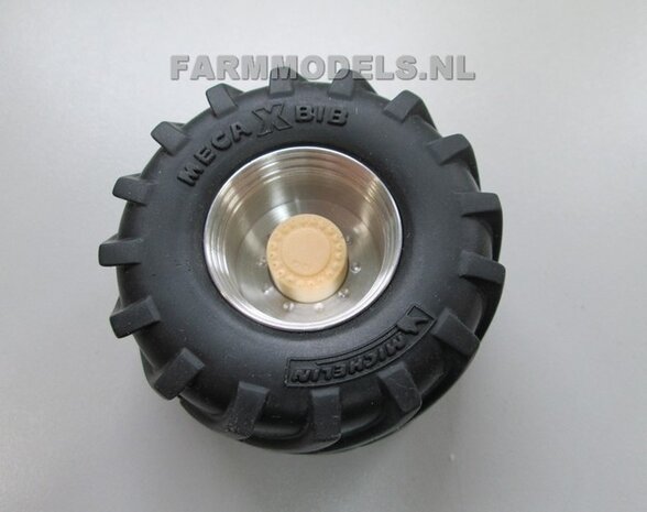 2x Michelin MEGA-Xbib 1050/50 R32 banden &Oslash; 58.5 x 33.3 mm + Alu. Velgen ALUMINIUM METALIC gespoten, past op &Oslash; 3mm as 1:32  Farmmodels Custom Line Series                