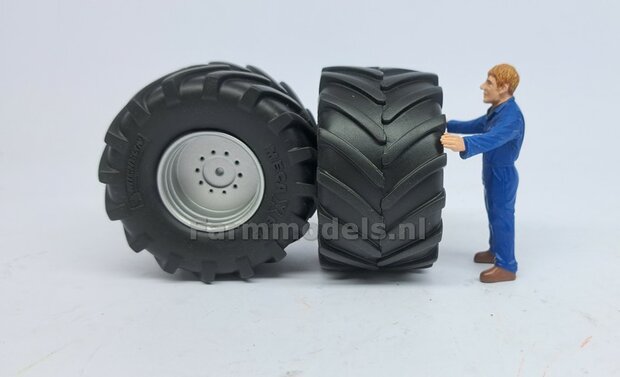 2x Michelin MEGA-Xbib 1050/50 R32 banden &Oslash; 58.5 x 33.3 mm + Alu. Velgen ALUMINIUM METALIC gespoten, past op &Oslash; 3mm as 1:32  Farmmodels Custom Line Series                