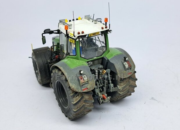 3x Hydrauliekblok 2x1 t.b.v. Voorlader of achterbrug, UNIVERSEEL, RESIN FENDT DONKER GRIJS Gespoten geschikt voor plaatsing van 2x &quot;VROUW&quot; koppelingen  1:32    