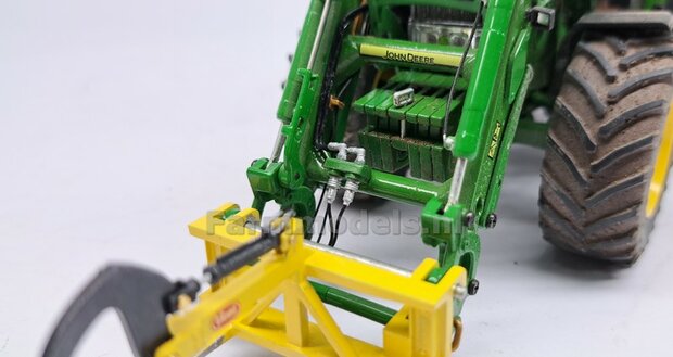 BOUWKIT: Vicon pakkenklem geschikt voor de John Deere 7430 Wking VOORLADER  1:32   