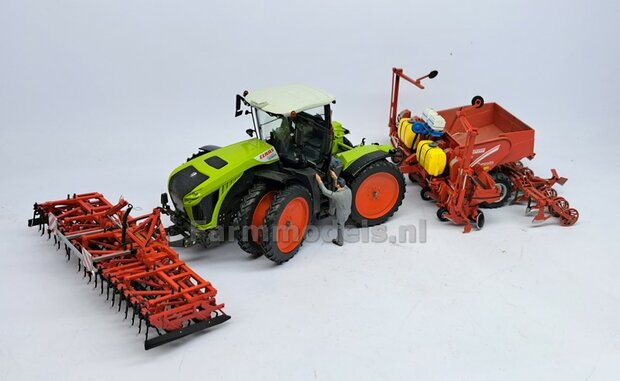 Claas Xerion 8x Dubbellucht Cultuurbanden set &Oslash; 63.5 x 9.5mm + CLAAS ORANJE VELGEN + MOLCON koppelringen en toebehoren  1:32