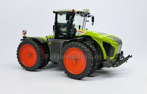 Claas Xerion 8x Dubbellucht Cultuurbanden set &Oslash; 63.5 x 9.5mm + CLAAS ORANJE VELGEN + MOLCON koppelringen en toebehoren  1:32