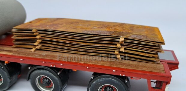 10x STALEN RIJPLATEN 150 x 50 x 0,5 mm geleverd incl. 4 STOPHOUT Balkjes, rijplaten als BLANK STAAL geleverd  1:32 