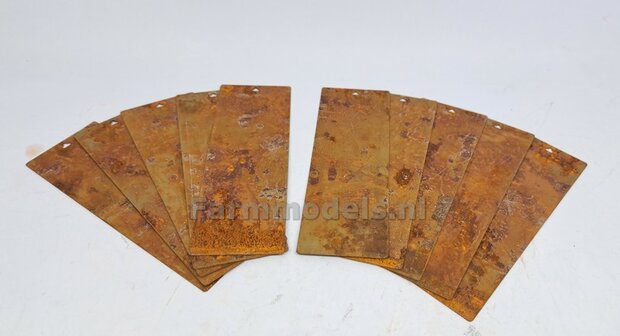 10x ROESTIGE STALEN RIJPLATEN 150 x 50 x 0,5 mm geleverd incl. 4 STOPHOUT Balkjes, rijplaten als VERROEST STAAL geleverd  1:32 