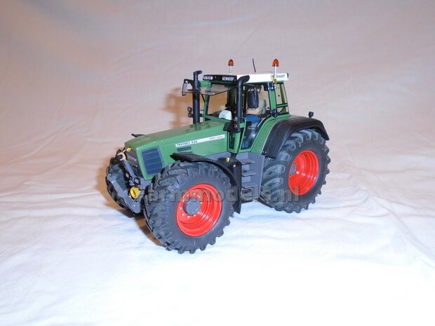 Fendt 824/ 926 Gen I: 2x Brede Banden &Oslash; 62.5 x 27.7 mm + ALUMINIUM velgen BLANK Geleverd 1:32 Farmmodels Custom Line Series