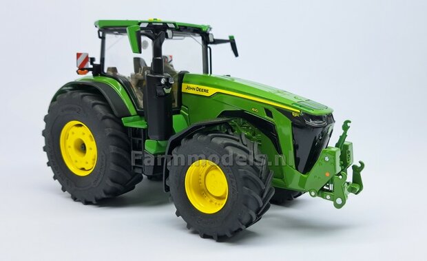 JD 8R 410: 2x Michelin Axiobib2  &Oslash;  54.8 x 25.8 mm Banden + RESIN Velgen JOHN DEERE GEEL gespoten  1:32  Farmmodels Premium Line Series 