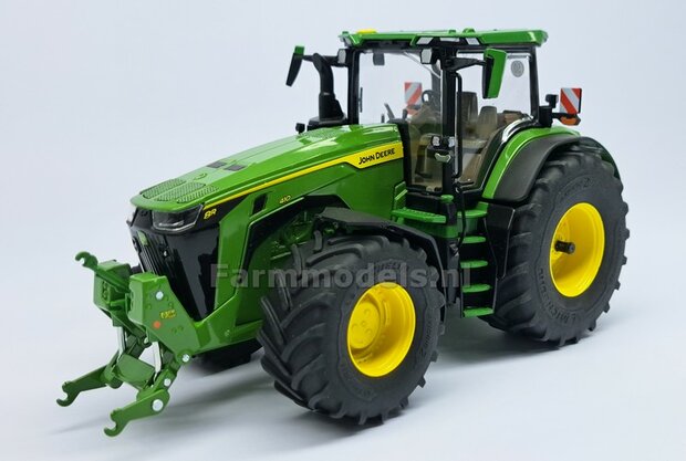 JD 8R 410: 2x Michelin Axiobib2  &Oslash;  55.1 x 25.8 mm Banden + RESIN Velgen JOHN DEERE GEEL gespoten  1:32  Farmmodels Premium Line Series 