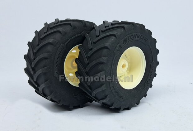 JD 8R 410: 2x Michelin Axiobib2  &Oslash;  70.3 x 30.4 mm Banden + RESIN Velgen BLANK geleverd 1:32    Farmmodels Premium Line Series  