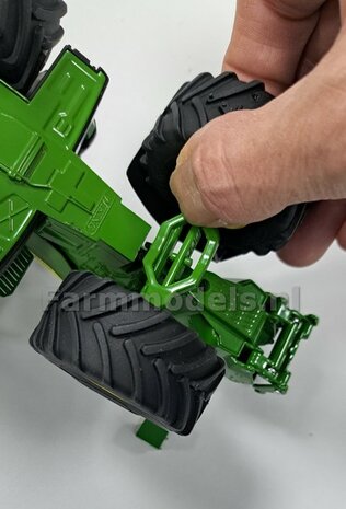 John Deere 8R 410 VOORAS VERHOOG SET, RESIN,  John Deere GROEN Gespoten geleverd 1:32    Farmmodels Premium Line Series