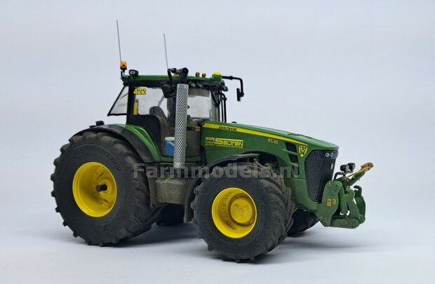 Verbouw voorbeeld: John Deere 8530 op brede banden met fronthef