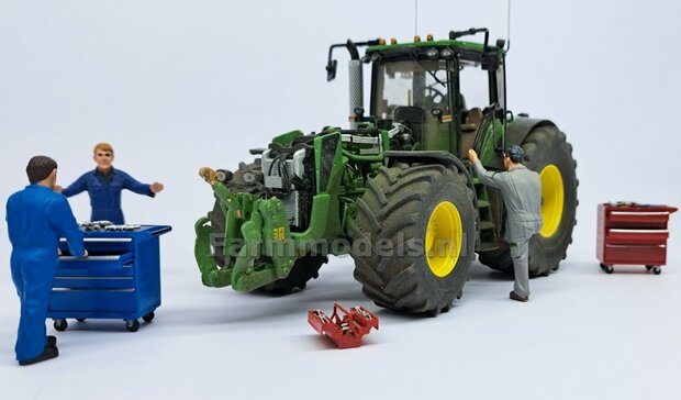 Verbouw voorbeeld: John Deere 8530 op brede banden met fronthef