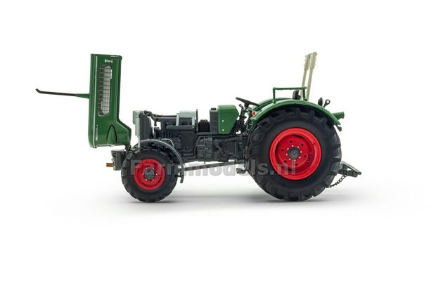 Fendt Favorit 3, 4WD met rolbeugel 1:32 ROS 951921    VERWACHT EIND OKTOBER 2024