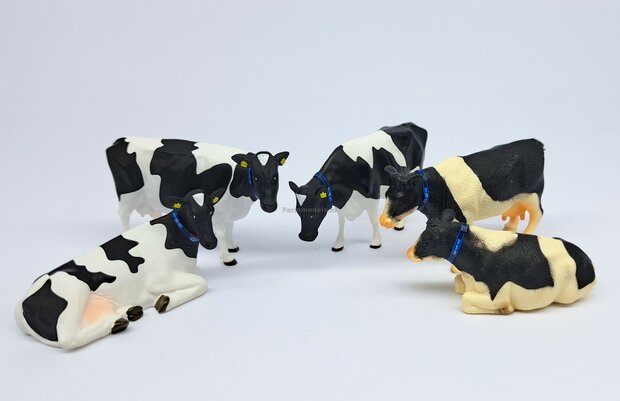 Oornummers, Pr&eacute;-Cut Decals op fel gele folie (serie 1) 1:32 Farmmodels.nl