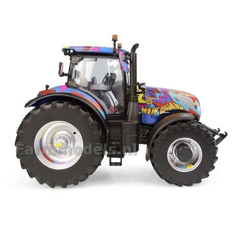 BASILDON 60 YEARS TRACTOR New Holland T7.300 LIM. ED. 1500 st. 1:32 Universal Hobbies UH6698    