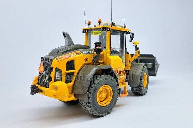 1x STEUN voor TURBO II Precleaner Luchtfilter op VOLVO L60 serie RESIN, BLANK Geleverd 1:32 