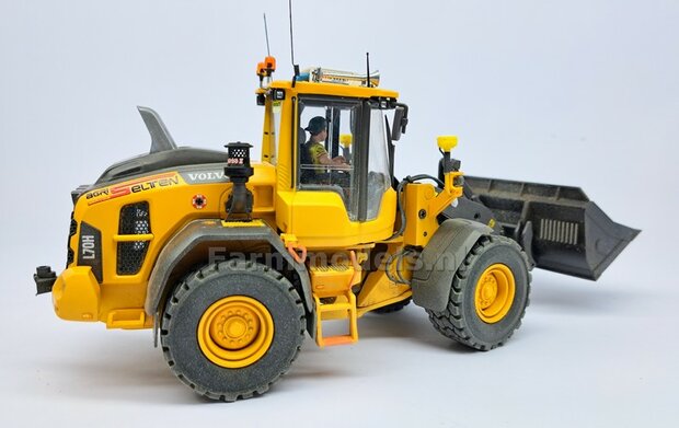 1x STEUN voor TURBO II Precleaner Luchtfilter op VOLVO L60 serie RESIN, BLANK Geleverd 1:32 