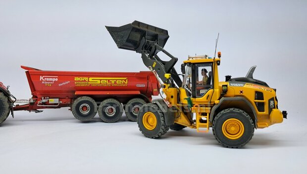 1x STEUN voor TURBO II Precleaner Luchtfilter op VOLVO L60 serie RESIN, BLANK Geleverd 1:32 