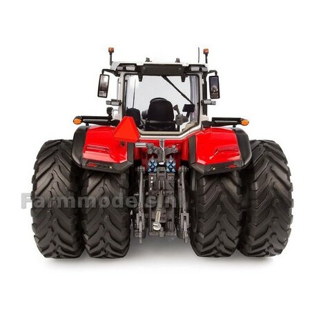 Massey Ferguson 9S.425 met rondom dubbellucht 1:32Universal Hobbies UH6653    