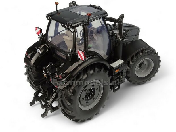 WARRIOR BLACK GLOSS EDITION Deutz-Fahr 7250 TTV LIM. ed. 1000 st. Universal Hobbies 1:32 UH6483    