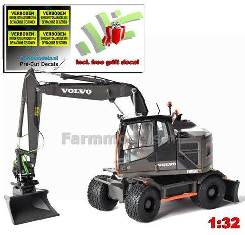 BLACK Ed. Volvo EWR150E kraan NOKIAN banden + Tiltrotator S6/S60 snelwissel + bak + FREE GIFT STICKERSET (verboden) 1:32 AT3200116