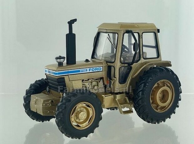 GOLD FORD 9700 4WD Limited edition 501 st. Britains 1:32 43410G    AVAILABLE END OF MARCH