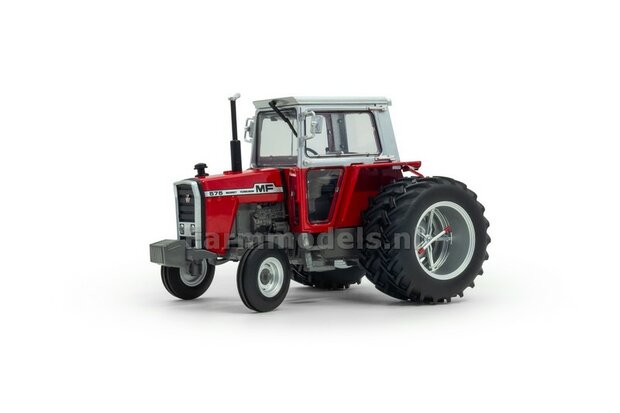  Massey Ferguson 575 2WD met Molcon dubbellucht Lim. Ed. 750 st. Universal Hobbies 1:32   UH6767   