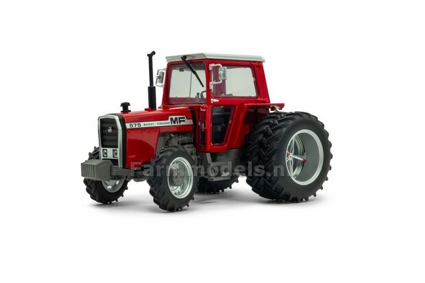  Massey Ferguson 575 4WD met Molcon dubbellucht Lim. Ed. 750 st. Universal Hobbies 1:32   UH6765  