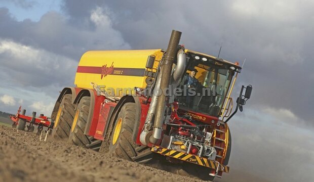 VREDO VT 7028: 2x Michelin 1050 lagedruk Banden &Oslash; 61.5 x 33.3 mm + ALU. velgen VREDO GEEL gespoten 1:32 Farmmodels Custom Line Series    