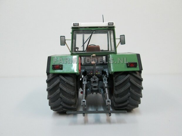 FENDT 612- 615 WeiseToys: Brede banden &Oslash; 58 x 28 m + ALU. velgen FENDT ROOD Gespoten+  &Oslash;3 mm as + U-profiel 1:32 Farmmodels Custom Line Series   