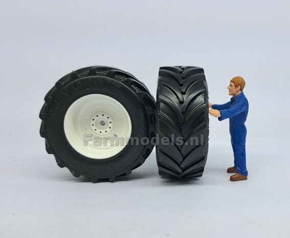 NEW HOLLAND T7.300 BLUE UH: 2x Brede Banden &Oslash; 65.9 x 29.2 mm + ALU. Velgen NEW HOLLAND WIT Gespoten 1:32 Farmmodels Custom Line Series  